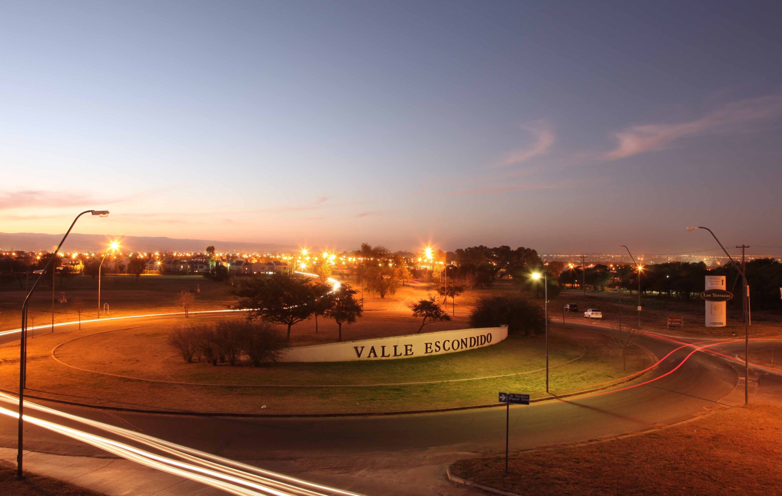 Urbanización Valle Escondido